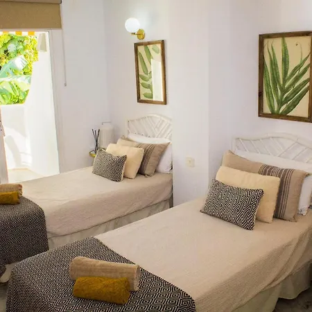 Appartement Benalgolf Lovely In With Sea Views, Excellent Wifi Connection, Private Backyard With Bbq Benalmádena