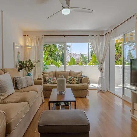 Benalgolf Lovely In With Sea Views, Excellent Wifi Connection, Private Backyard With Bbq Benalmádena