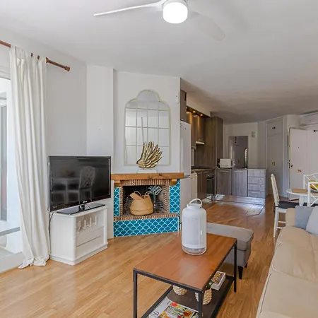 Benalgolf Lovely In With Sea Views, Excellent Wifi Connection, Private Backyard With Bbq * Benalmádena