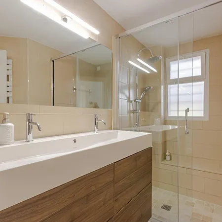Benalgolf Lovely In With Sea Views, Excellent Wifi Connection, Private Backyard With Bbq