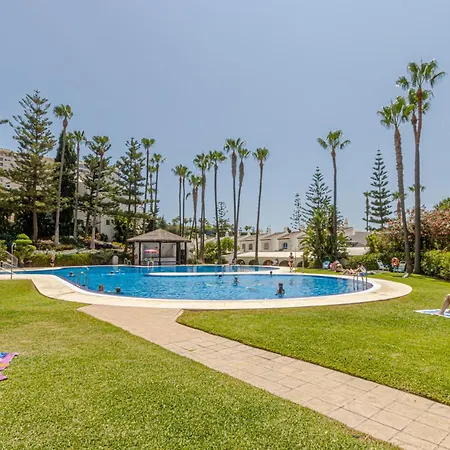 Benalgolf: Seaside With Private Bbq Backyard * Benalmadena