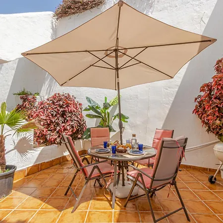 Benalgolf: Seaside With Private Bbq Backyard * Benalmadena